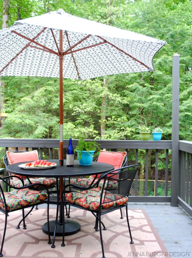 Jenna Burger Design HOME TOUR! Filled with attainable + approachable design solutions and DIY creations, this classic-eclectic home uses color and texture in the most interesting and inviting way. You won't want to miss it! www.JennaBurger.com